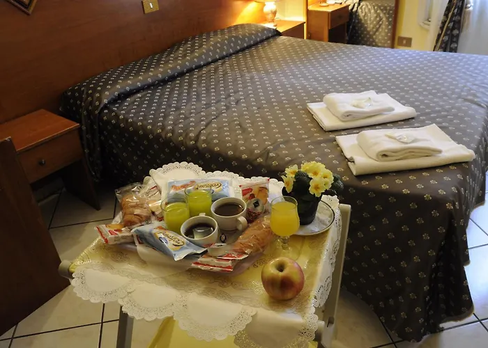 Farini Hotel