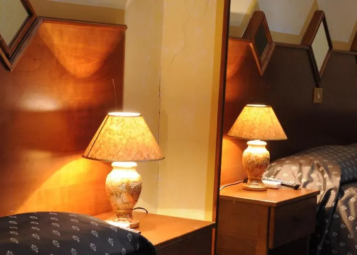 Hotel Farini 2*