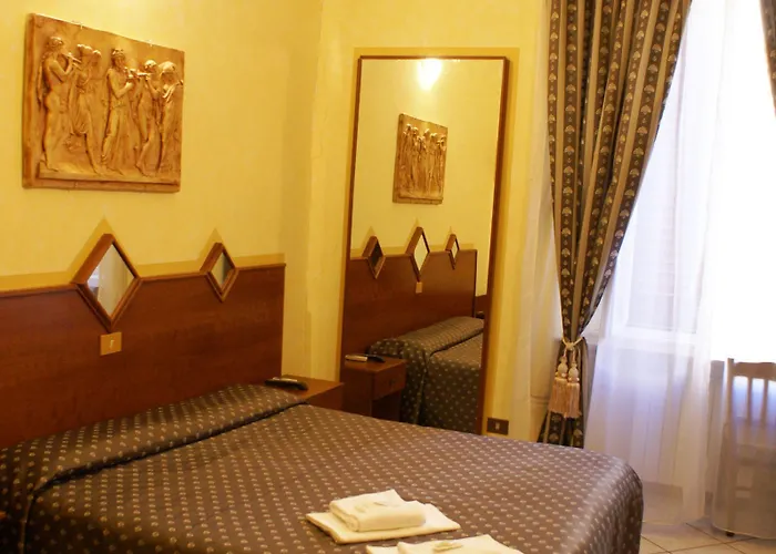 Hotel Farini Rome