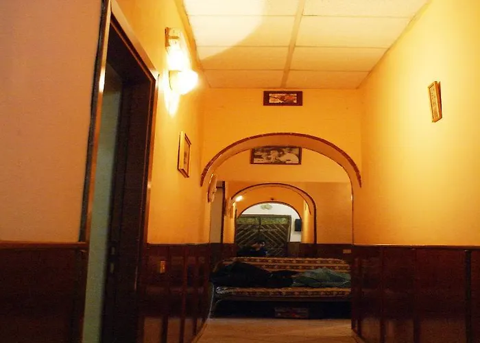 Farini Hotel 2*