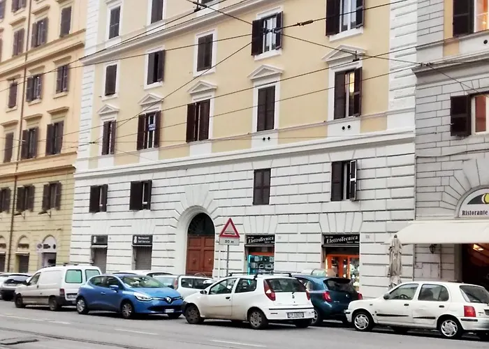 Farini Hotel